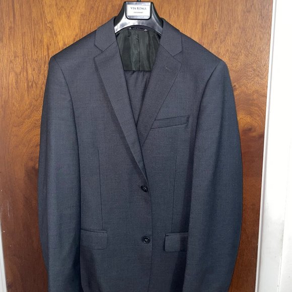 Slim Fit Grey Suit - Picture 1 of 2